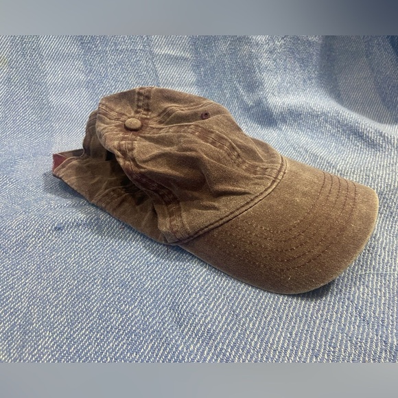 🍀 3/$15 Women’s Unbranded Plain Burgundy Baseball Cap - Picture 3 of 5